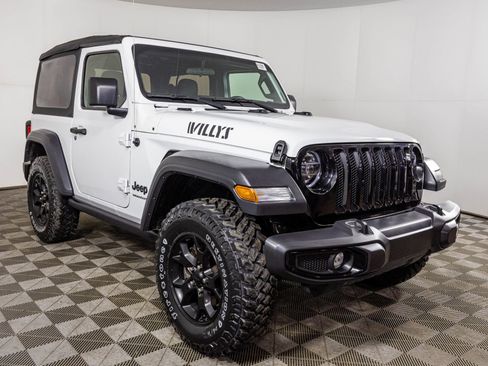 Used 2021 Jeep Wrangler Willys w/ LED Headlamp & Fog Lamp Group image 59