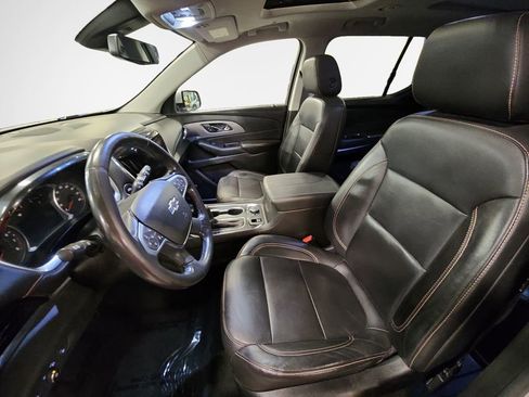 Certified 2020 Chevrolet Traverse RS w/ LPO, Floor Liner Package AWD/4WD image 12