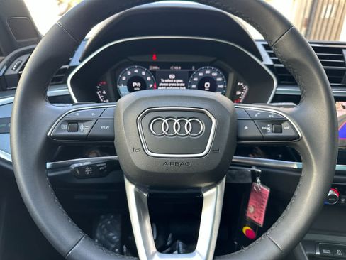 Used 2025 Audi Q3 2.0T Premium w/ Black Optic Sport Package AWD/4WD image 22