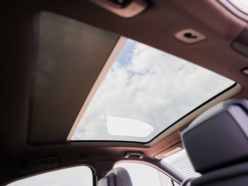 New 2025 Porsche Cayenne E-Hybrid Coupe image 29