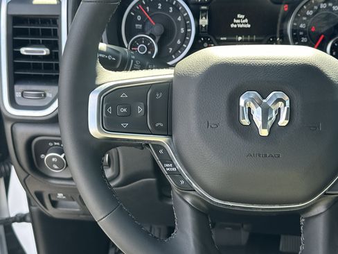 Used 2025 RAM 1500 Big Horn image 27
