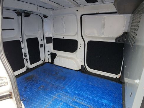 Used 2018 Nissan NV200 S image 16