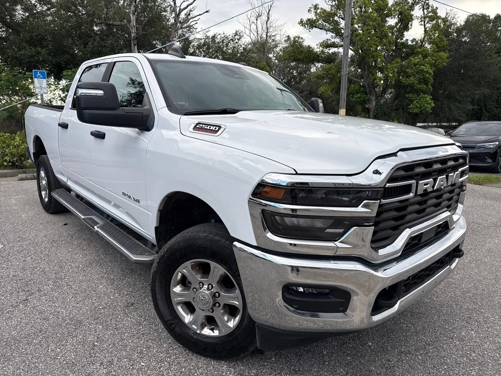 Used 2026 RAM 2500 Big Horn AWD/4WD image 5