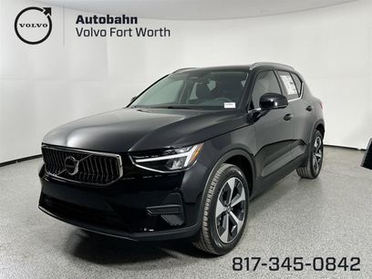 New 2025 Volvo XC40 B5 Core w/ Protection Package Premier