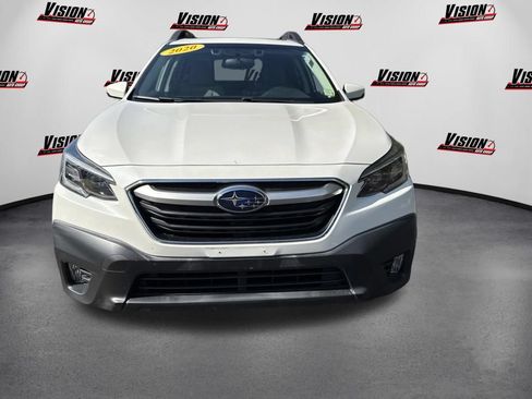 Used 2020 Subaru Outback Premium AWD/4WD image 2