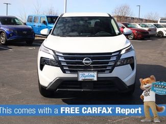 Used 2024 Nissan Rogue SV video 2
