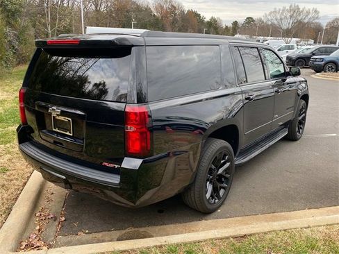 Used 2019 Chevrolet Suburban Premier image 33