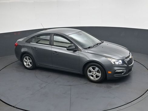 Used 2016 Chevrolet Cruze LT FWD image 31