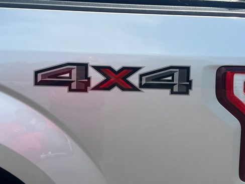 Used 2018 Ford F150 XLT AWD/4WD image 38