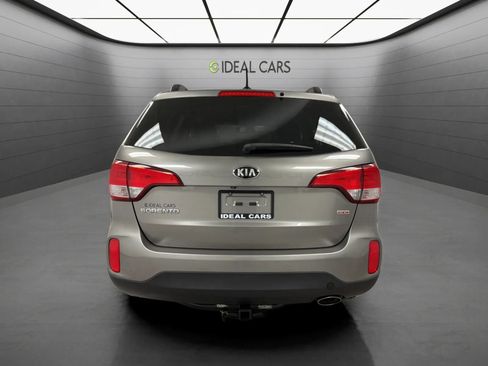 Used 2015 Kia Sorento LX FWD image 6
