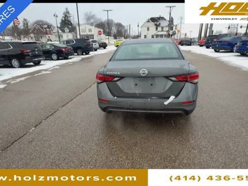 Used 2022 Nissan Sentra S image 7