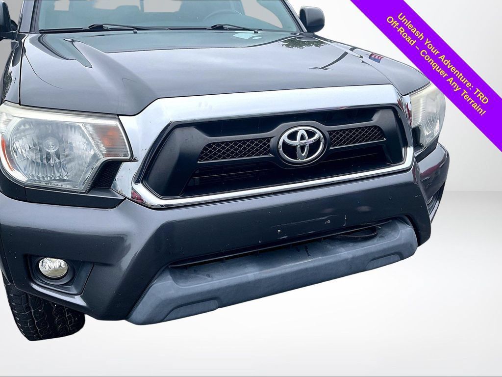 Used 2015 Toyota Tacoma 4x4 Double Cab w/ TRD Off-Road Package image 28