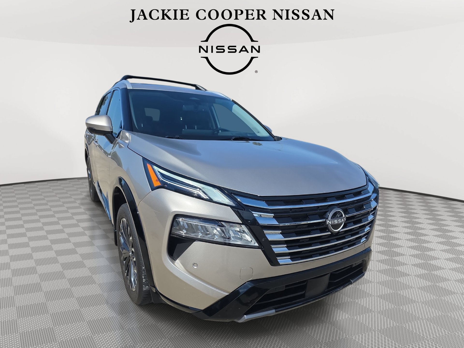 Used 2026 Nissan Rogue Platinum w/ Platinum Premium Package AWD/4WD image 3