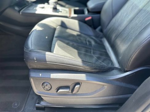 Used 2019 Audi Q5 2.0T Premium w/ Convenience Package AWD/4WD image 31