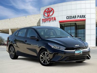 Used 2023 Kia Forte LXS