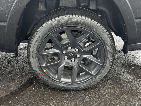 New 2026 RAM 1500 Laramie w/ Night Edition AWD/4WD image 11