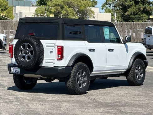 Certified 2021 Ford Bronco 4-Door AWD/4WD image 3