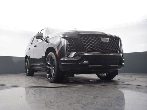 Certified 2026 Cadillac Escalade Platinum Sport w/ LPO, ONYX Package image 50