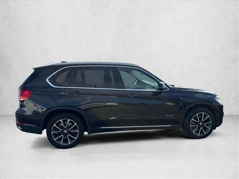 Used 2015 BMW X5 xDrive50i image 4