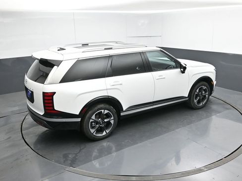 New 2026 Hyundai Palisade Limited FWD image 21