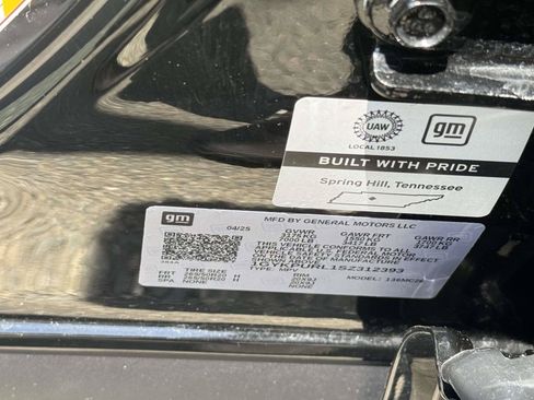 Used 2025 Cadillac Lyriq Sport AWD/4WD image 16
