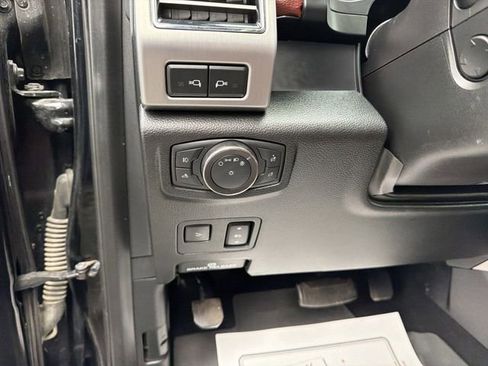 Used 2019 Ford F250 Platinum w/ Platinum Ultimate Package image 18