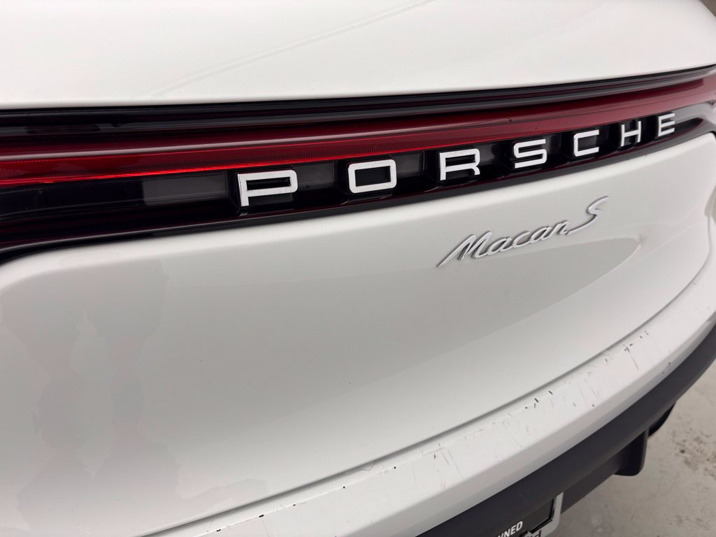 Certified 2023 Porsche Macan S AWD/4WD image 11