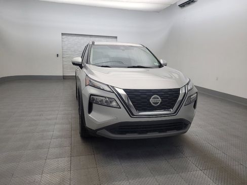 Used 2021 Nissan Rogue SV AWD/4WD image 14