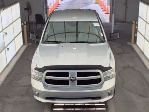 Used 2013 RAM 1500 Express RWD image 3