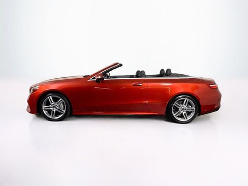 Used 2018 Mercedes-Benz E 400 Cabriolet image 2