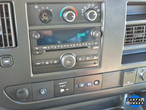 Used 2016 Chevrolet Express 3500 LT w/ LT Preferred Equipment Group image 15