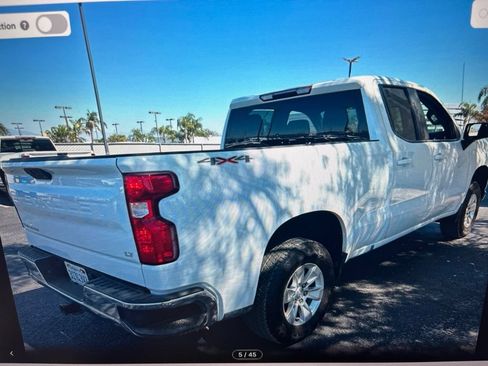 Used 2019 Chevrolet Silverado 1500 LT w/ Fleet Comfort Package AWD/4WD image 3