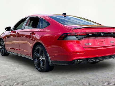 Used 2025 Honda Accord Sport image 5