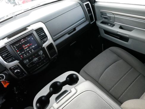Used 2019 RAM 1500 Classic Warlock w/ Electronics Group image 11
