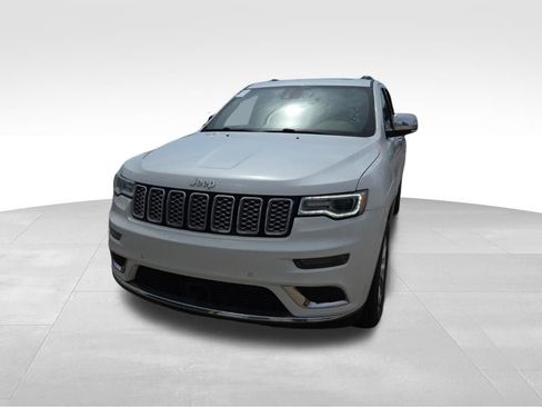 Used 2021 Jeep Grand Cherokee Summit AWD/4WD image 9