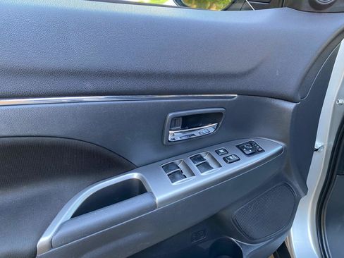 Used 2021 Mitsubishi Outlander Sport SE AWD/4WD image 25