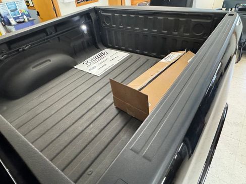 New 2026 RAM 1500 Big Horn AWD/4WD image 12