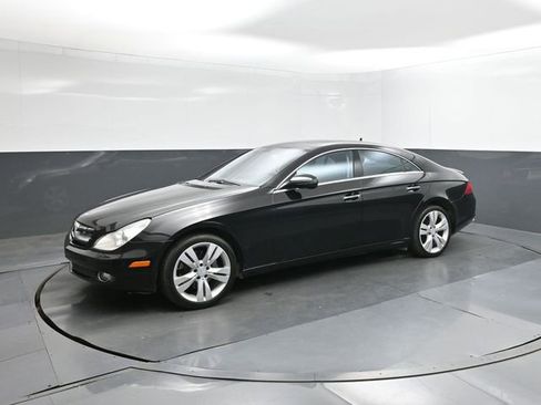 Used 2010 Mercedes-Benz CLS 550 image 1