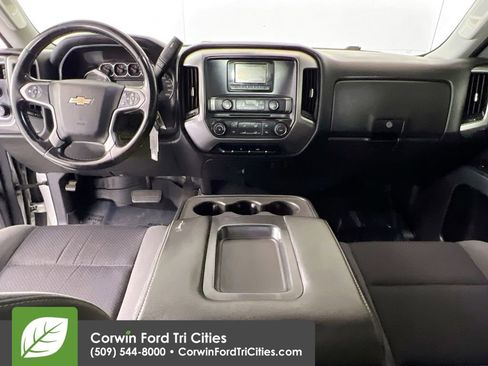 Used 2015 Chevrolet Silverado 2500 LT AWD/4WD image 7