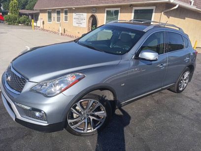 Used 2017 INFINITI QX50 2WD w/ Deluxe Touring Package