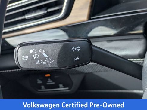 Certified 2024 Volkswagen Atlas SE FWD image 30