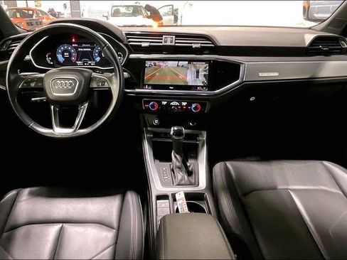 Certified 2023 Audi Q3 2.0T Premium Plus w/ Premium Plus Package image 15