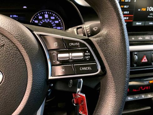 Used 2019 Kia Forte LXS image 22