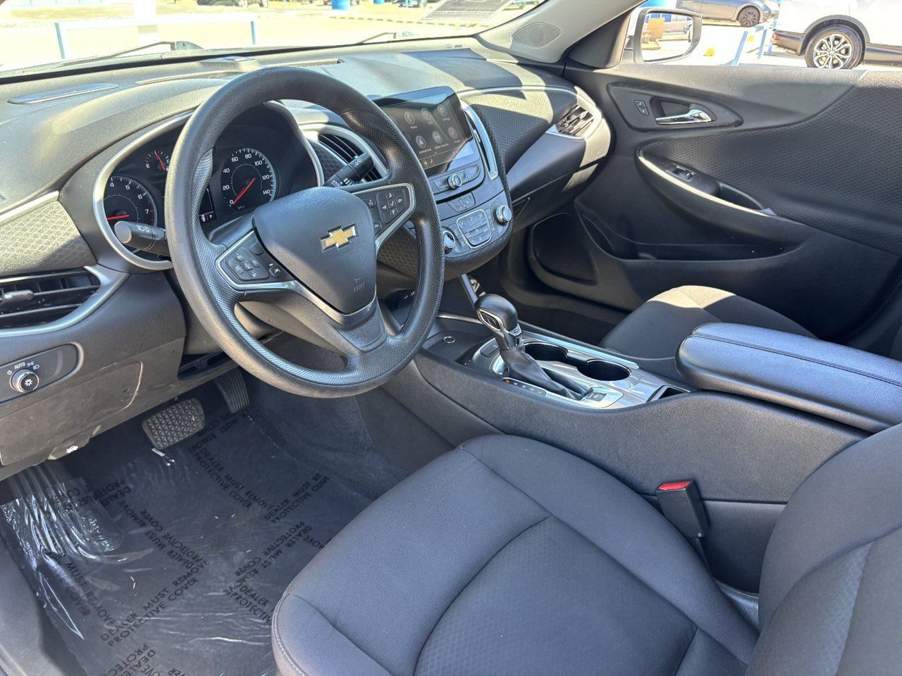 Used 2023 Chevrolet Malibu LT FWD image 16