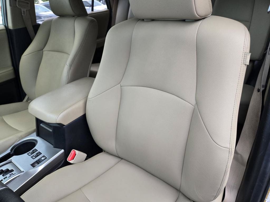 Used 2017 Toyota 4Runner SR5 Premium AWD/4WD image 13