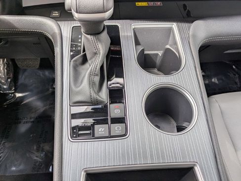 Used 2026 Toyota Sienna XLE image 12