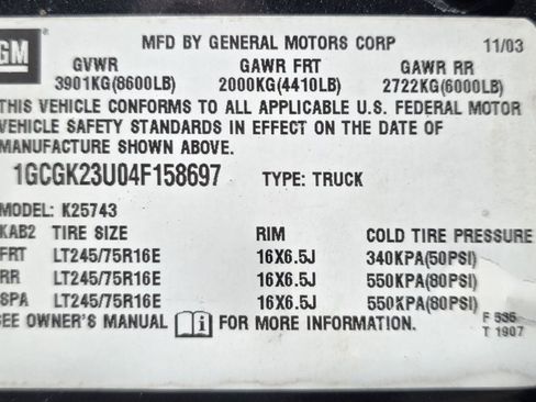 Used 2004 Chevrolet Silverado 2500 LS w/ Skid Plate Package image 38