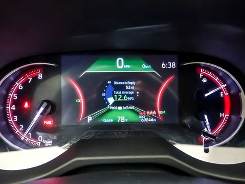 Certified 2024 Toyota RAV4 XLE FWD image 14