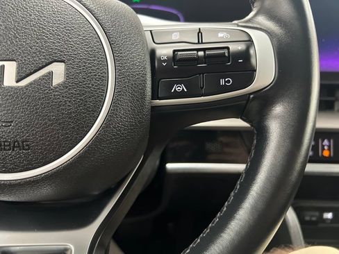 Used 2023 Kia Sportage EX FWD image 22