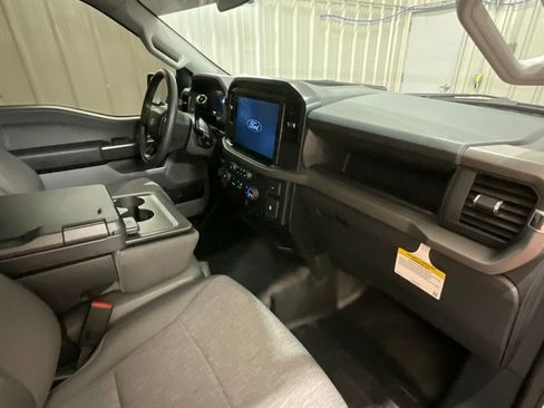 Used 2025 Ford F150 XL w/ Equipment Group 103A High image 13